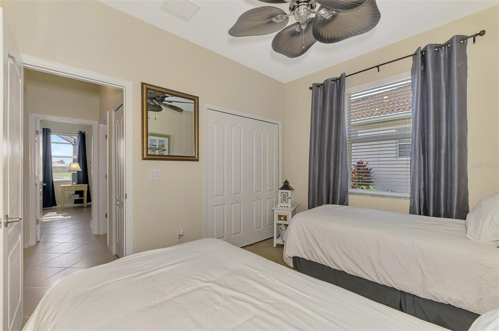 STONEYBROOK AT VENICE - Residential