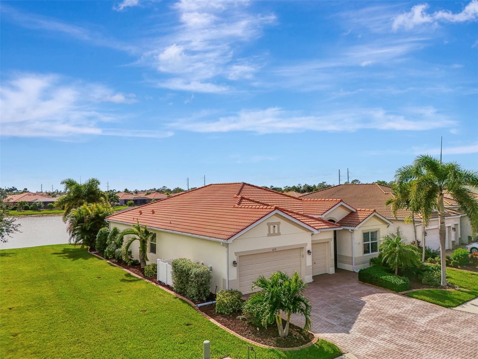 1979 MESIC HAMMOCK WAY