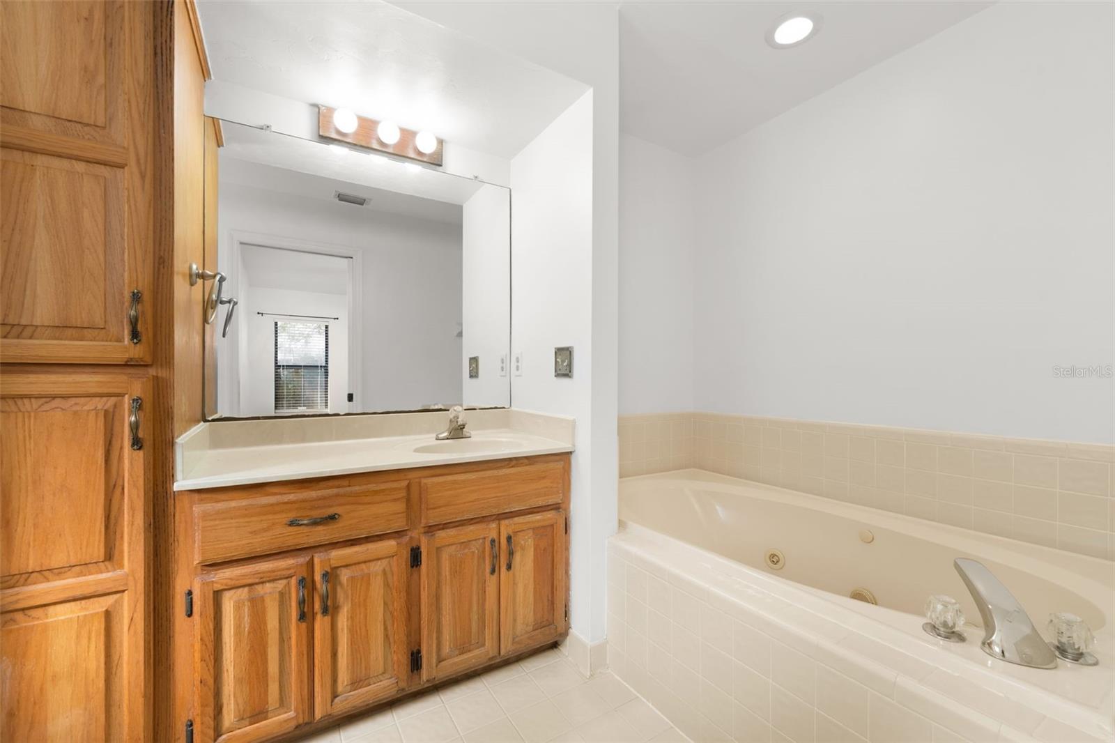 BARTRAM WOODS - Residential