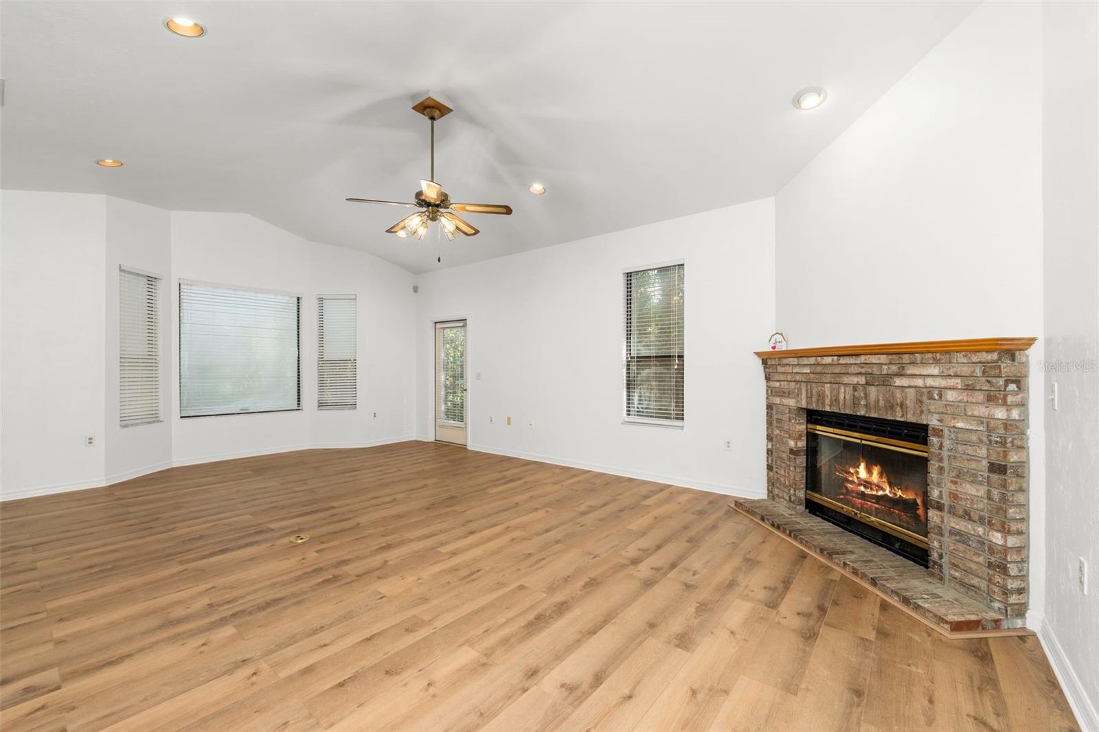 BARTRAM WOODS - Residential