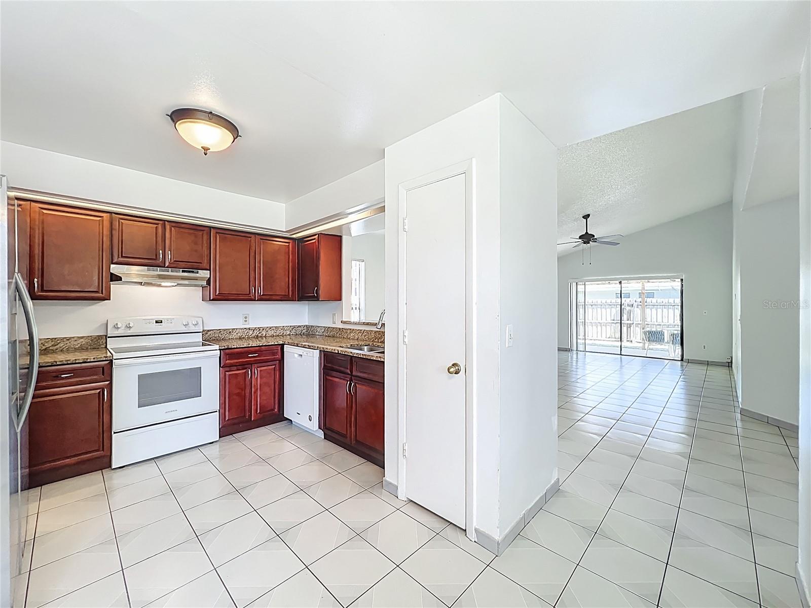 13131 LOS ANGELES WOODS LN LANE