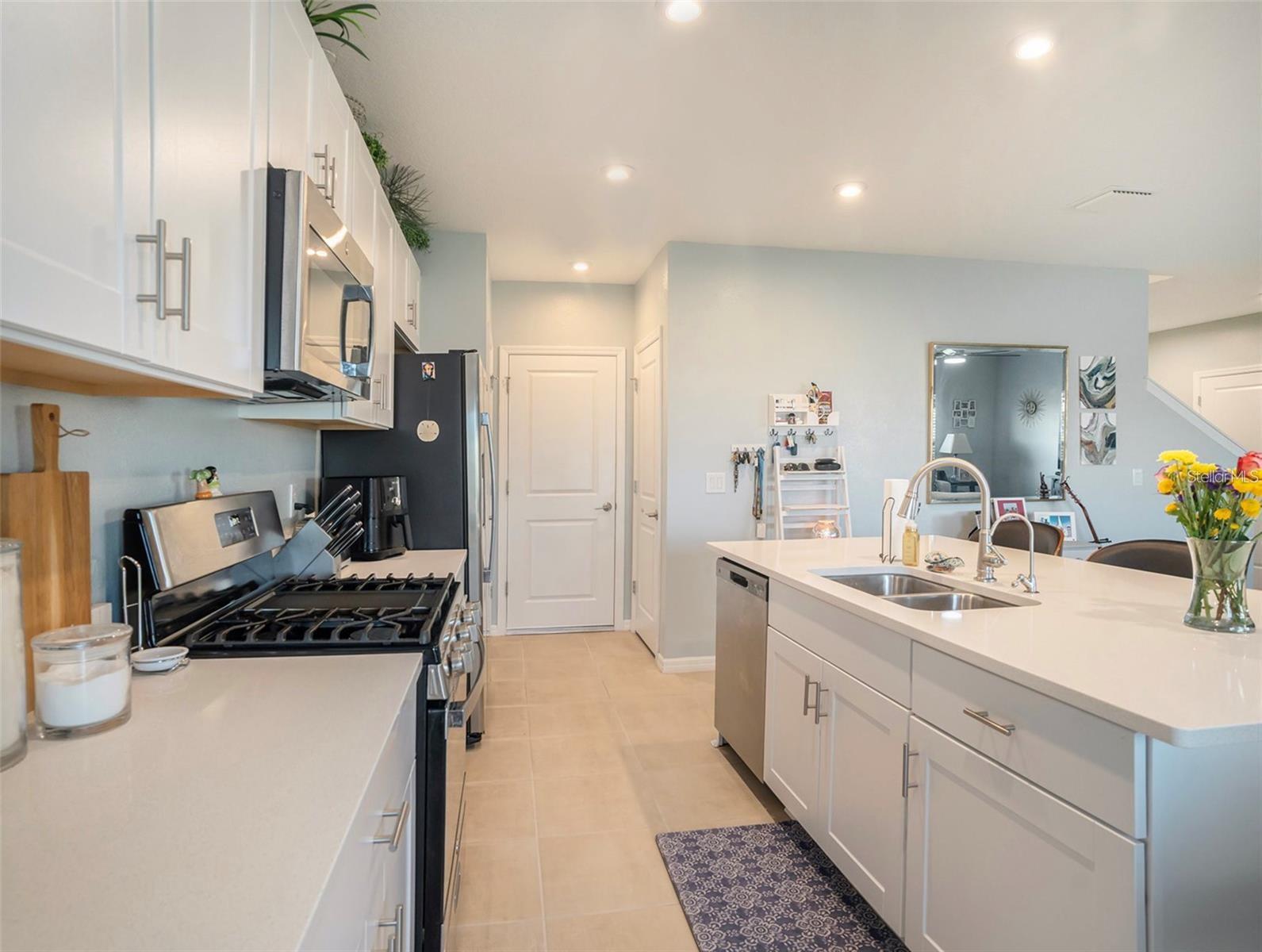 ARTISAN LAKES EAVES BEND PH II SUBPH A, - Residential Lease