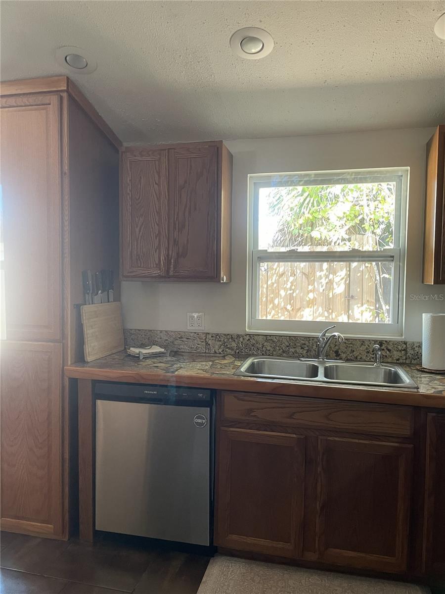 TANGLEWOOD TERRACE - Residential