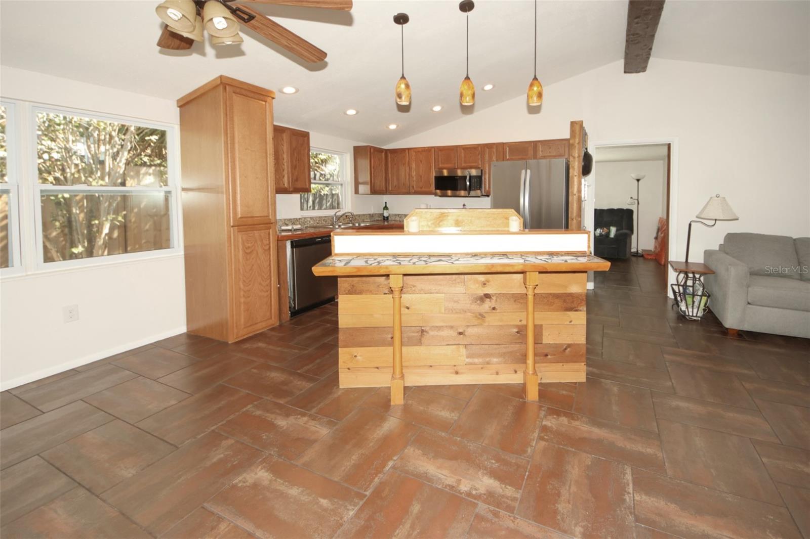 TANGLEWOOD TERRACE - Residential