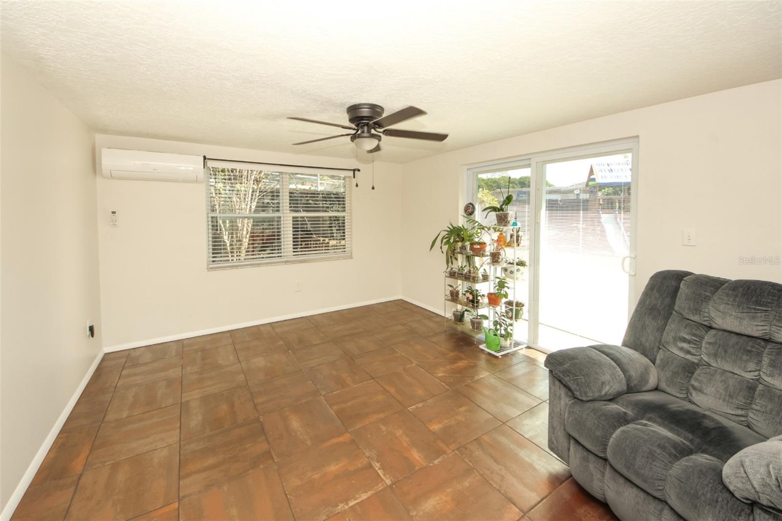 TANGLEWOOD TERRACE - Residential