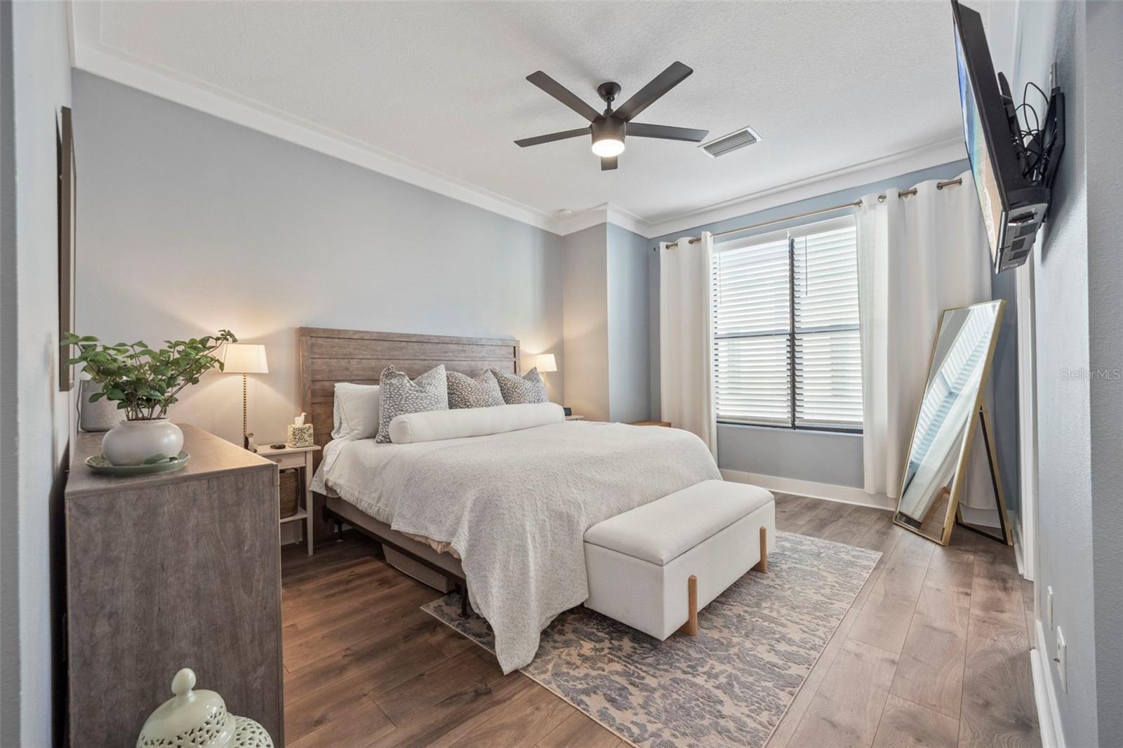 THE EXCHANGE AT WESTSHORE - Residential