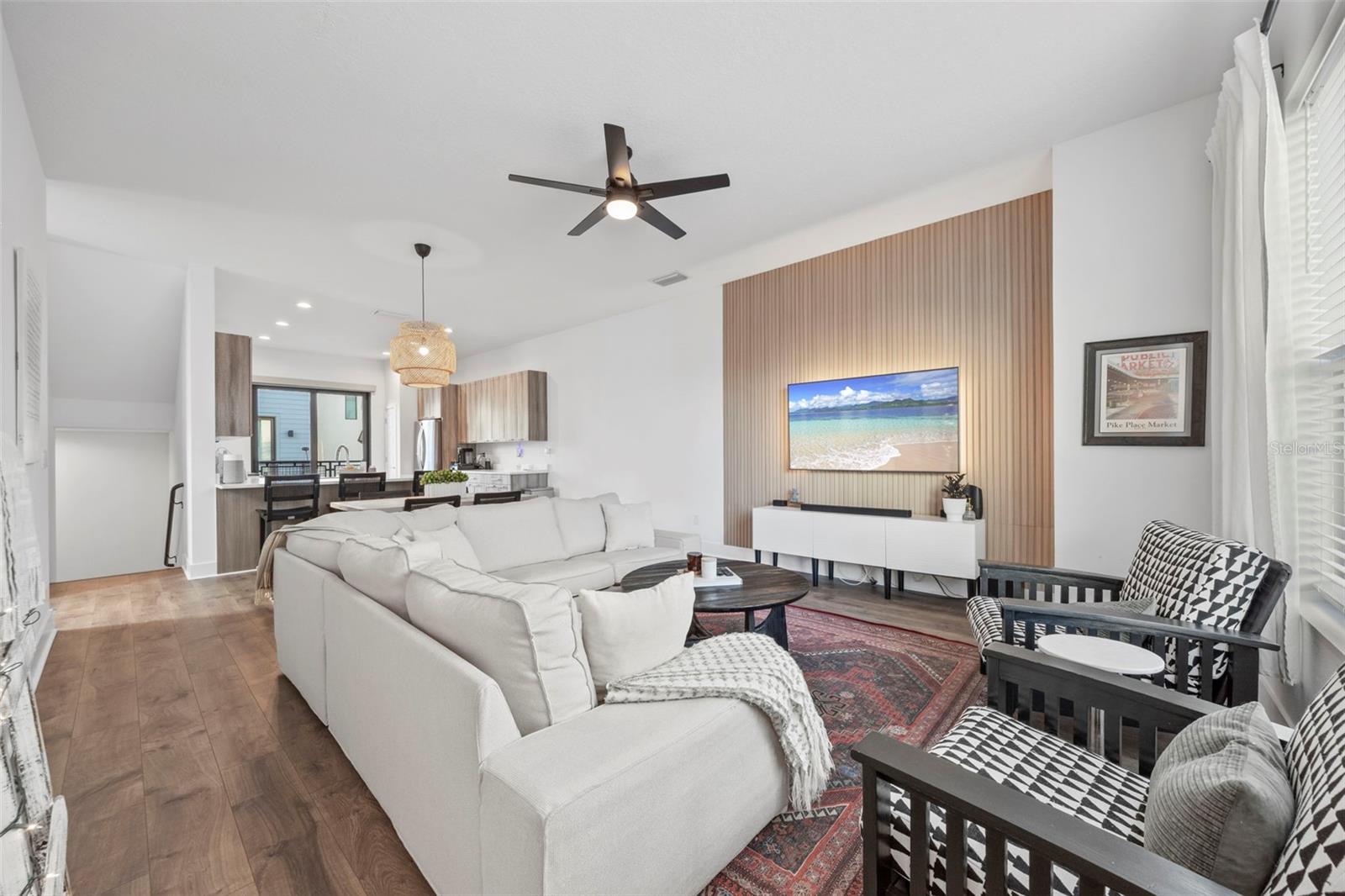 THE EXCHANGE AT WESTSHORE - Residential