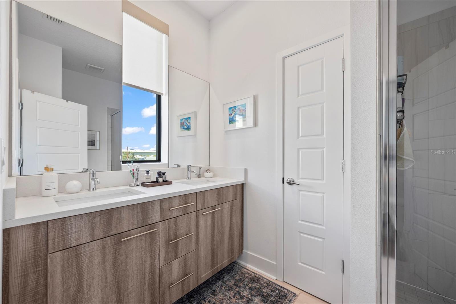 THE EXCHANGE AT WESTSHORE - Residential