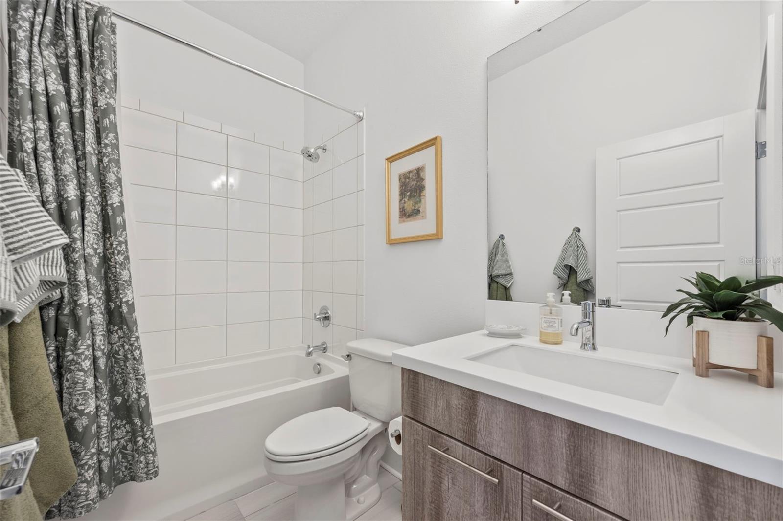 THE EXCHANGE AT WESTSHORE - Residential