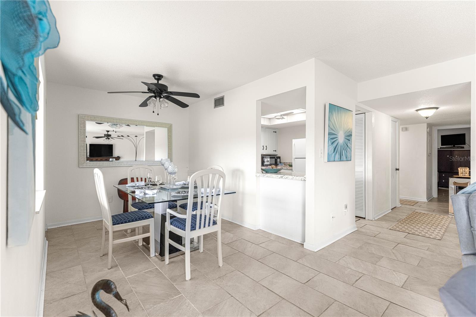 TWIN LAKES VILLAGE EAST - Residential