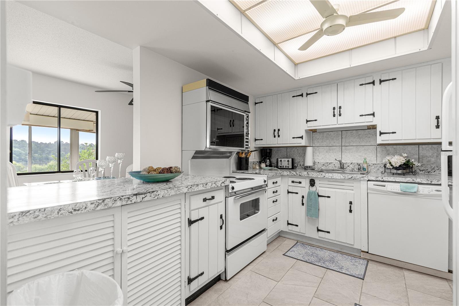 TWIN LAKES VILLAGE EAST - Residential