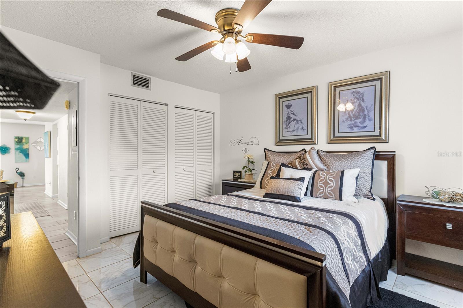 TWIN LAKES VILLAGE EAST - Residential