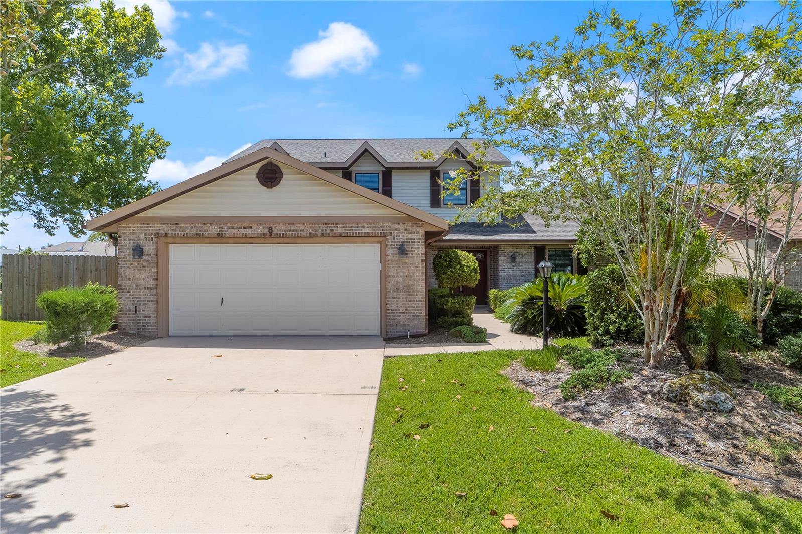 8 CEDARFORD COURT