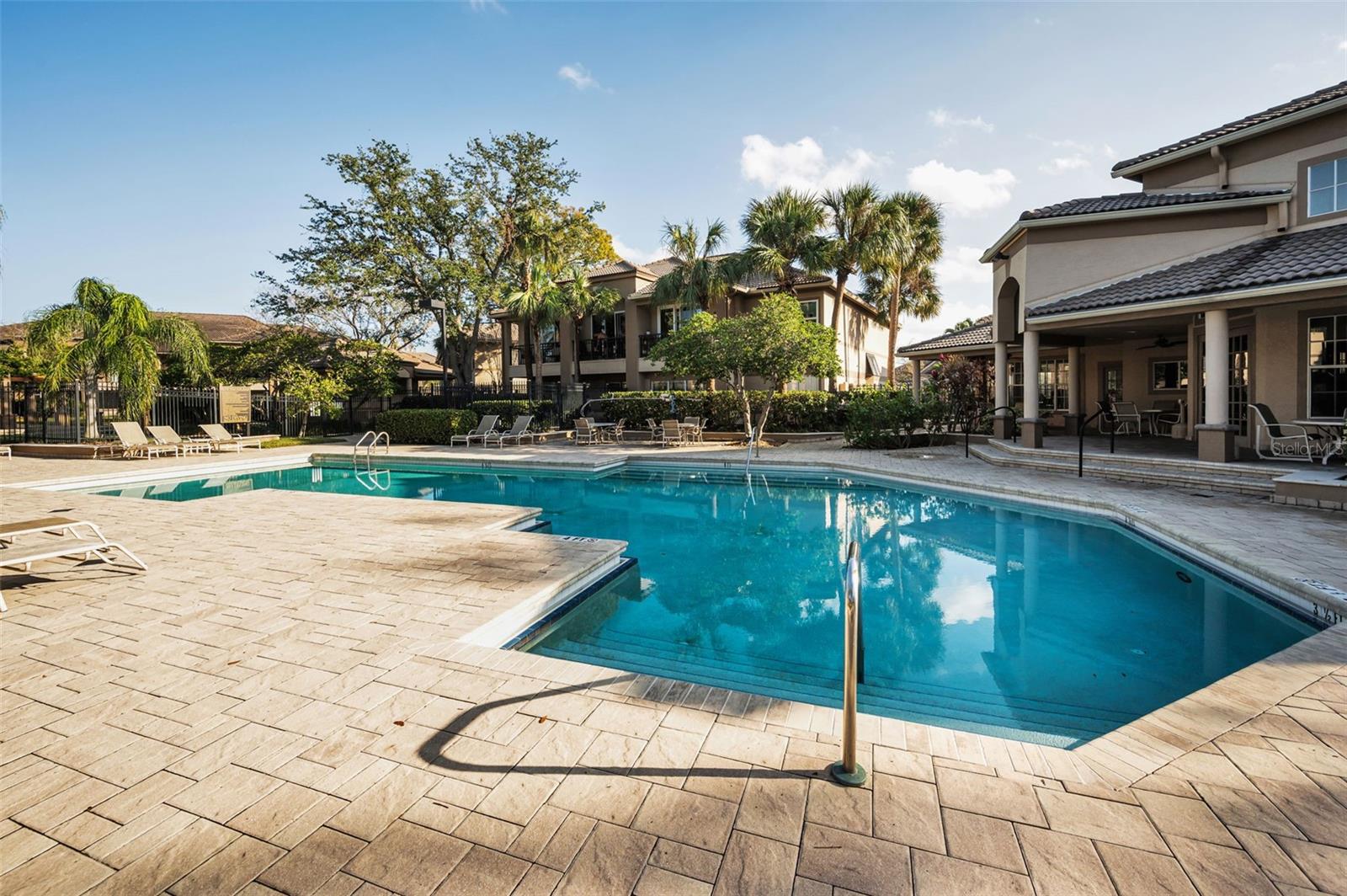 ISLAND WALK A CONDO - Residential