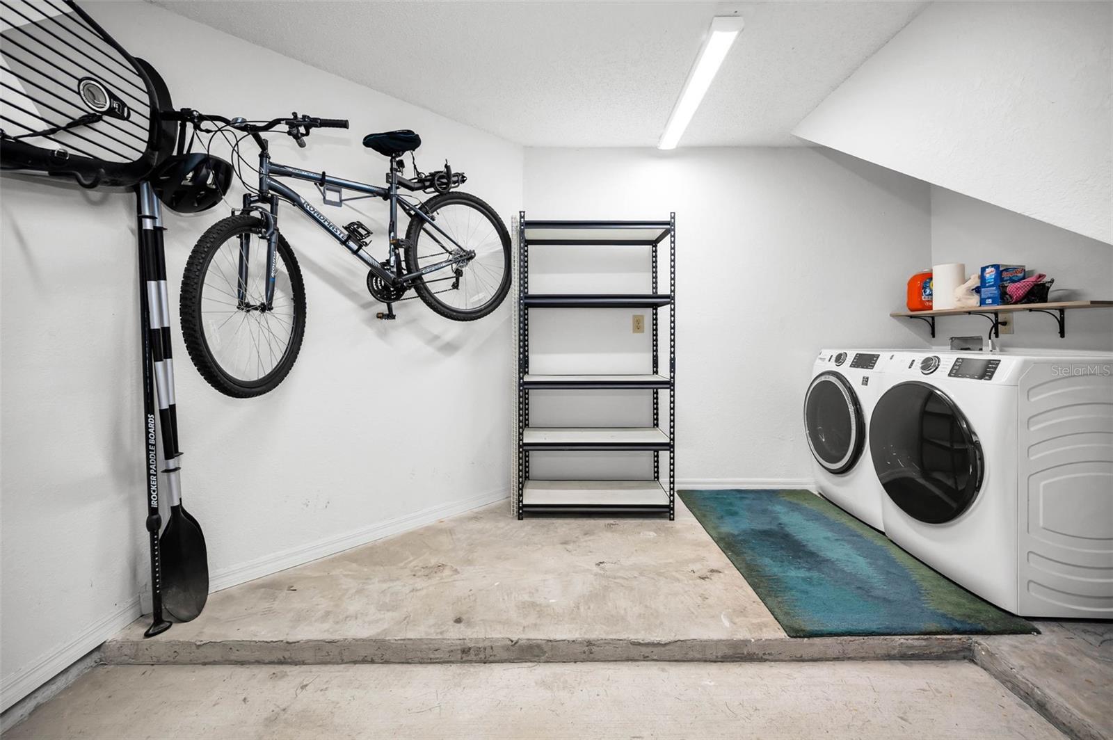 ISLAND WALK A CONDO - Residential