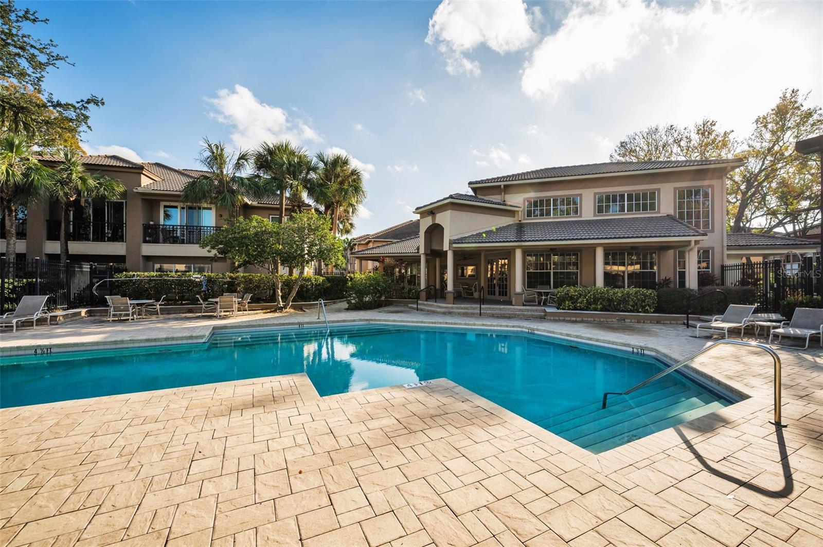 ISLAND WALK A CONDO - Residential