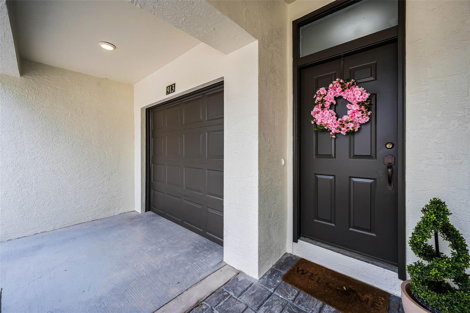 ISLAND WALK A CONDO - Residential