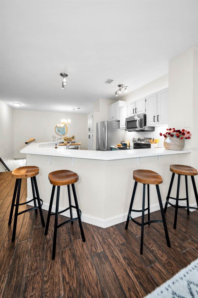 ISLAND WALK A CONDO - Residential