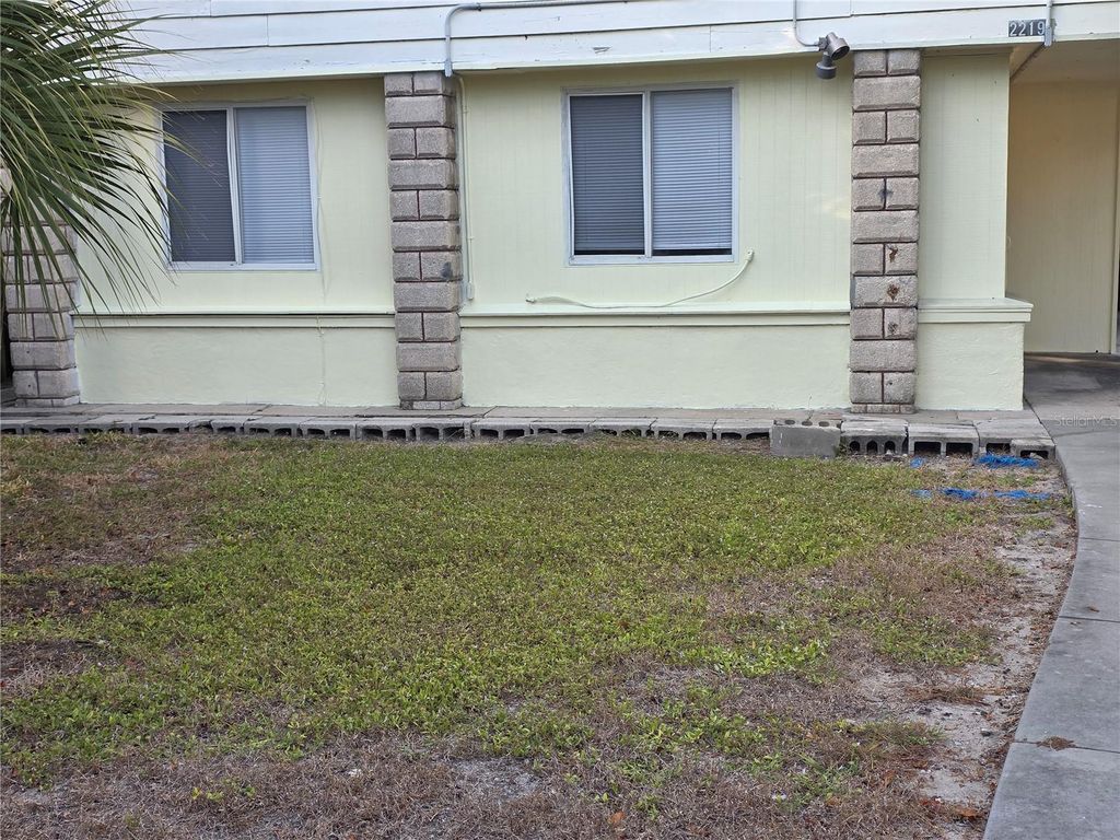 Photo of 2219 21st Avenue S #dwn, St Petersburg, FL 33712 (MLS # TB8450574)