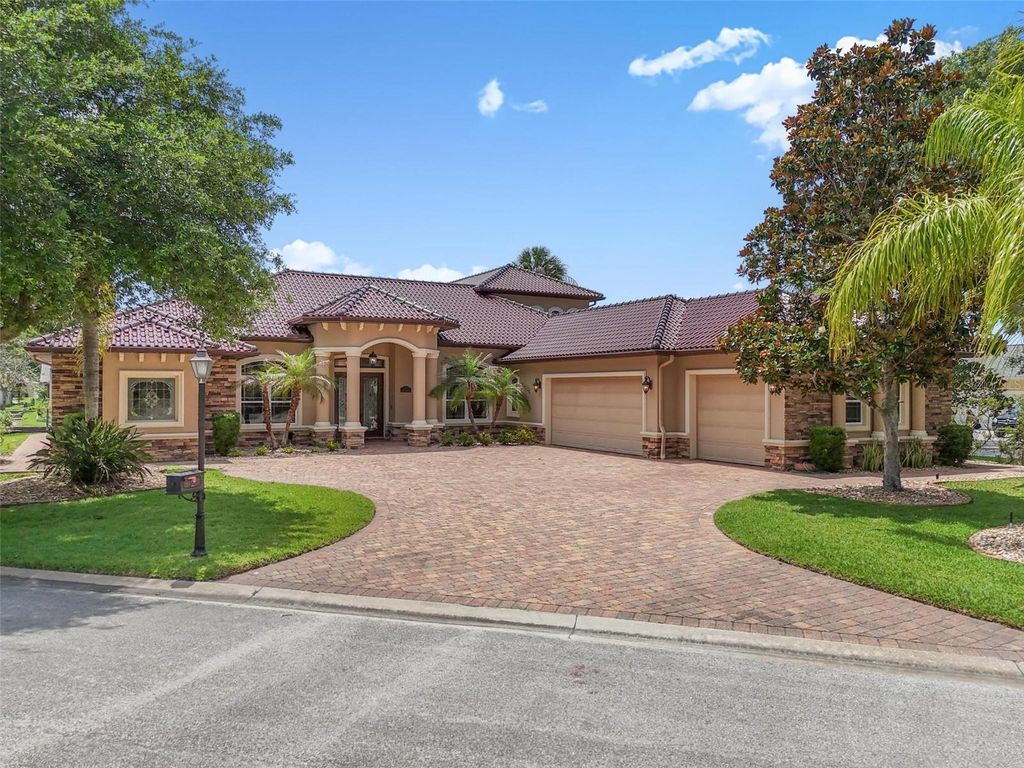 Photo of 2 Caitlin Court, Palm Coast, FL 32137 (MLS # FC318760)