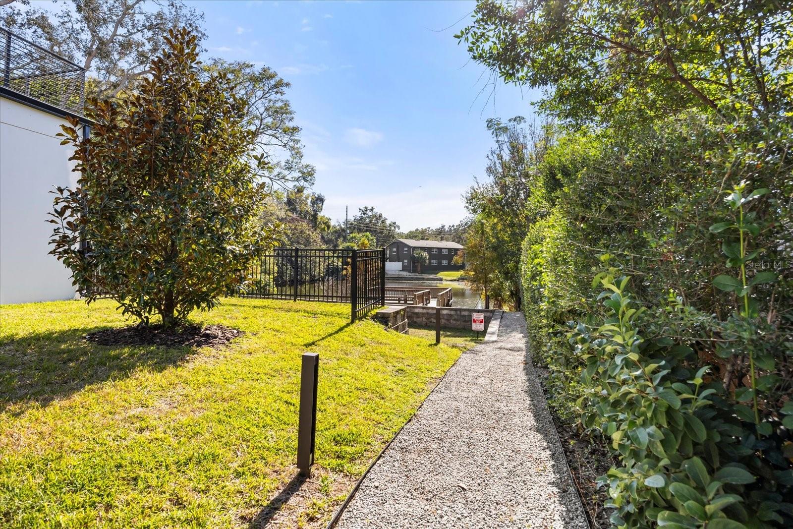 LAKE SPIER XING - Residential