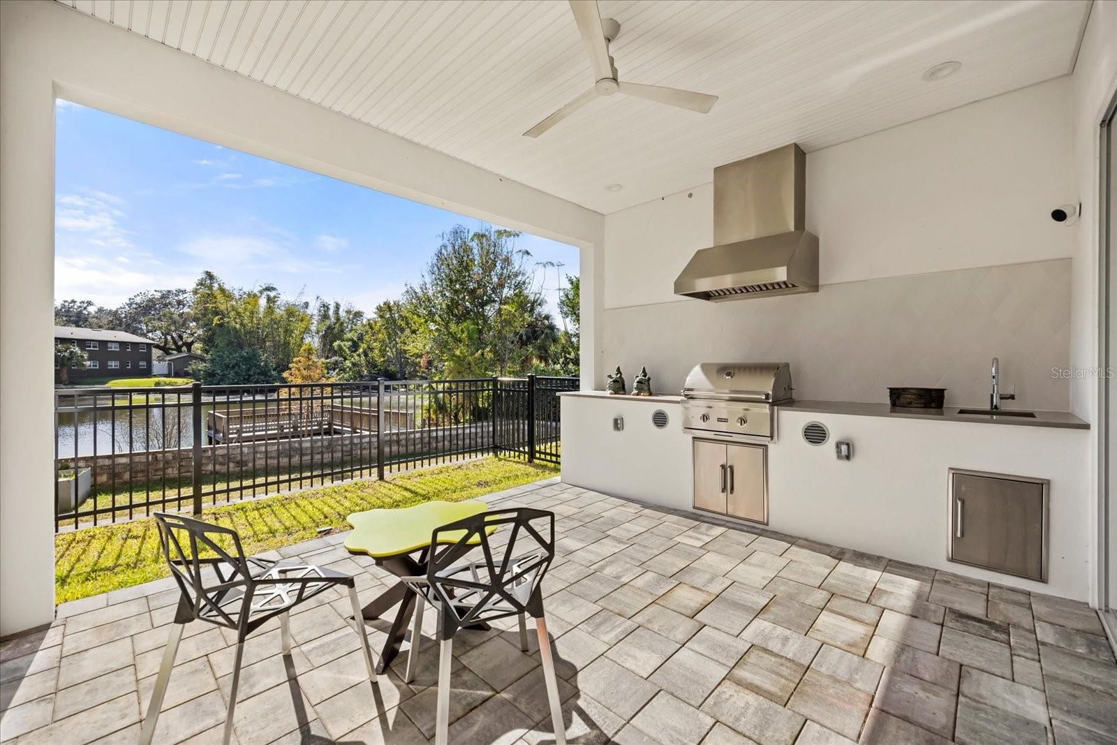 LAKE SPIER XING - Residential