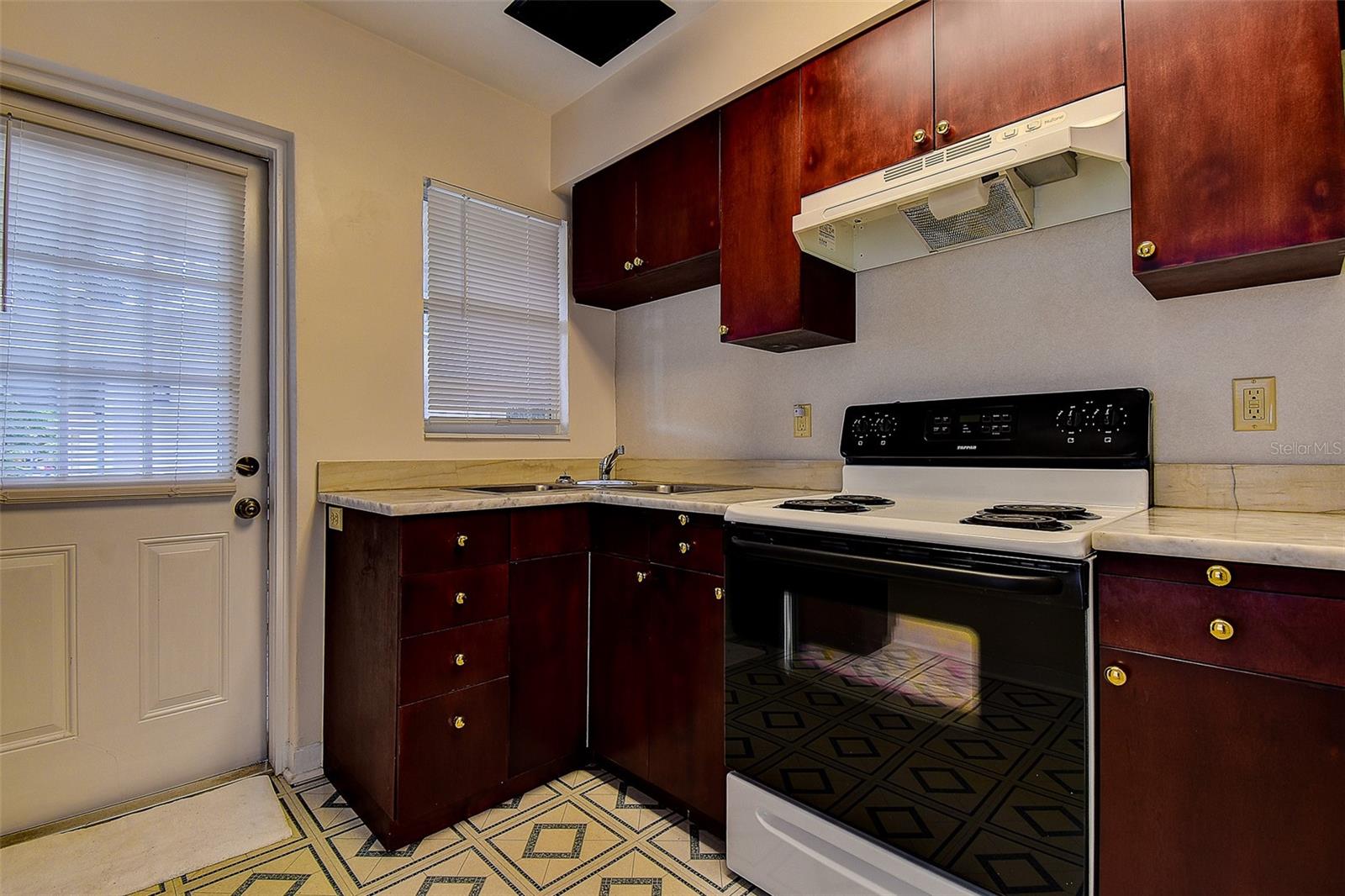 CLEAR VISTA - Residential