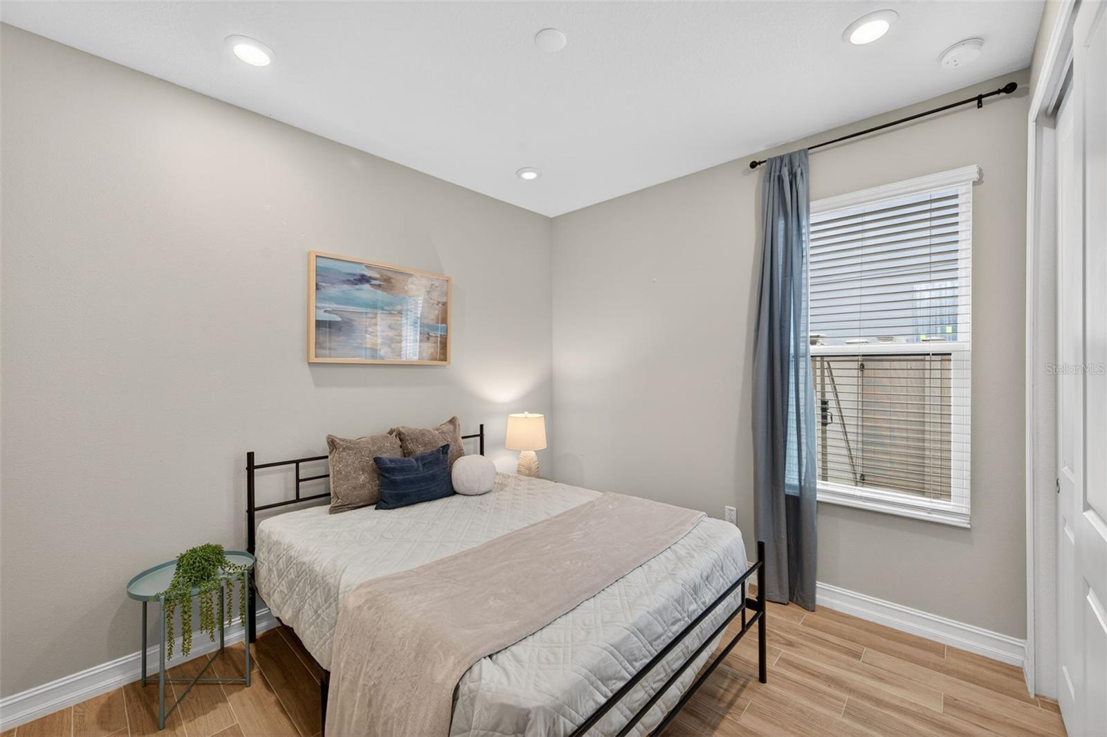 ESTANCIA AT WIREGRASS - Residential