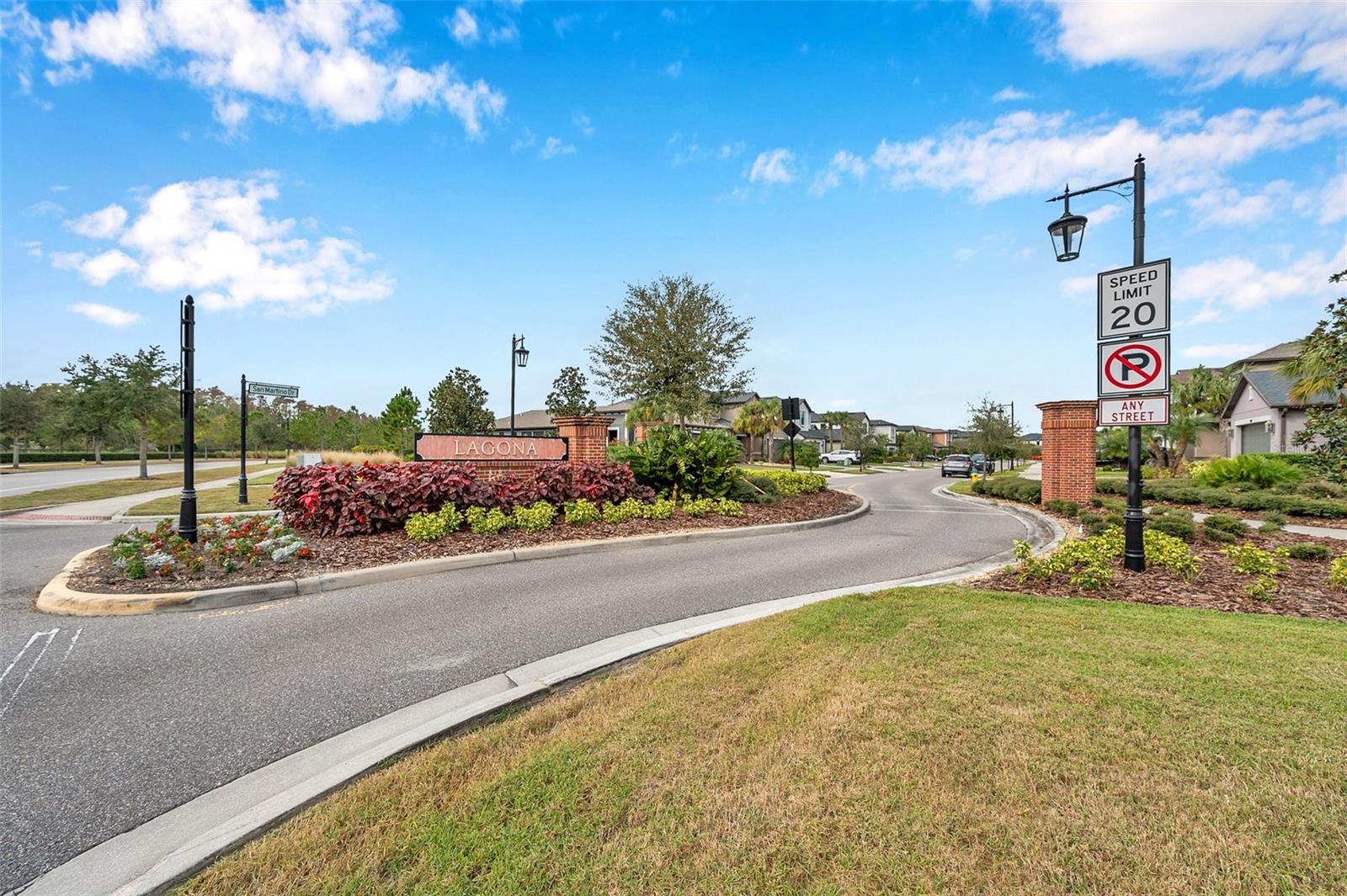 ESTANCIA AT WIREGRASS - Residential
