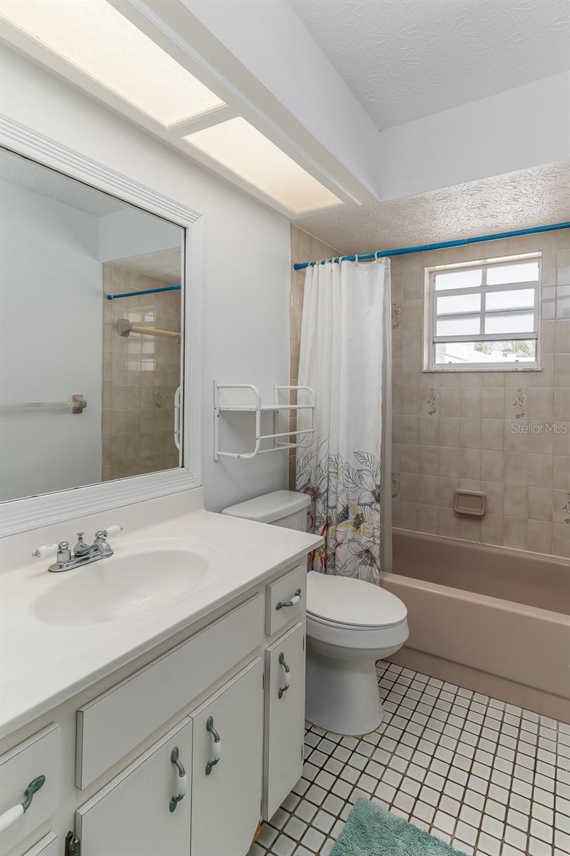 SPRING HILL UNIT 13 - Residential