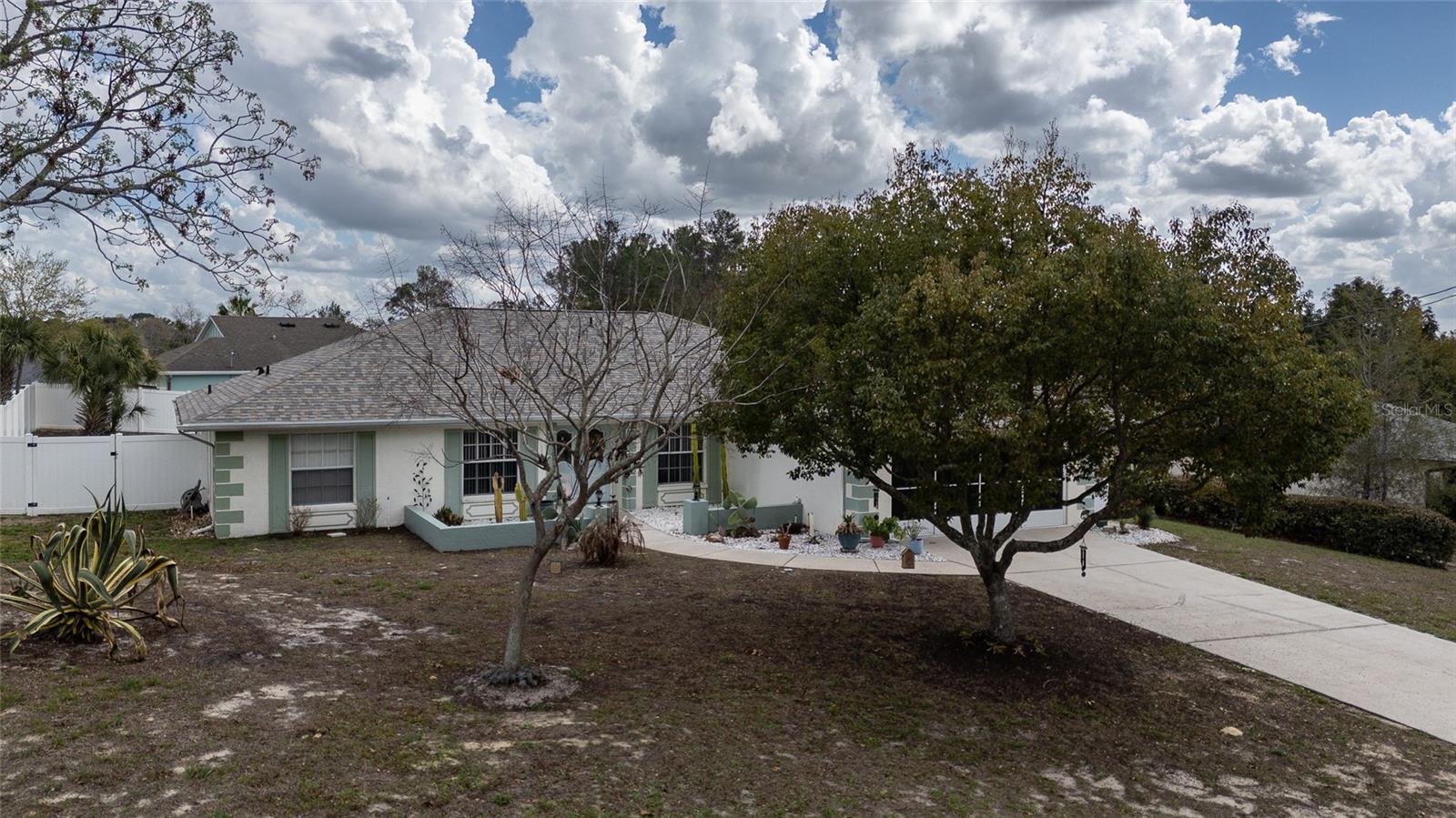 SPRING HILL UNIT 13 - Residential