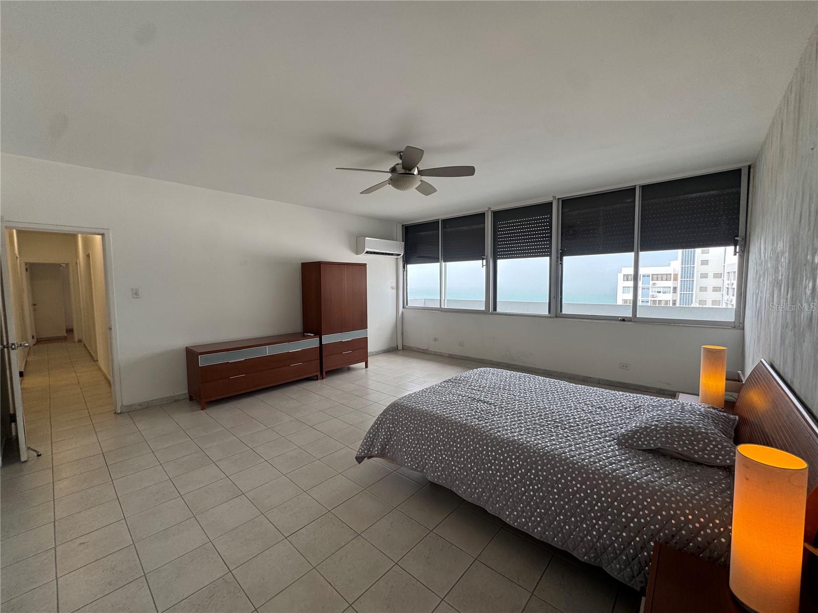 OCEAN TOWER 5757 - Residential