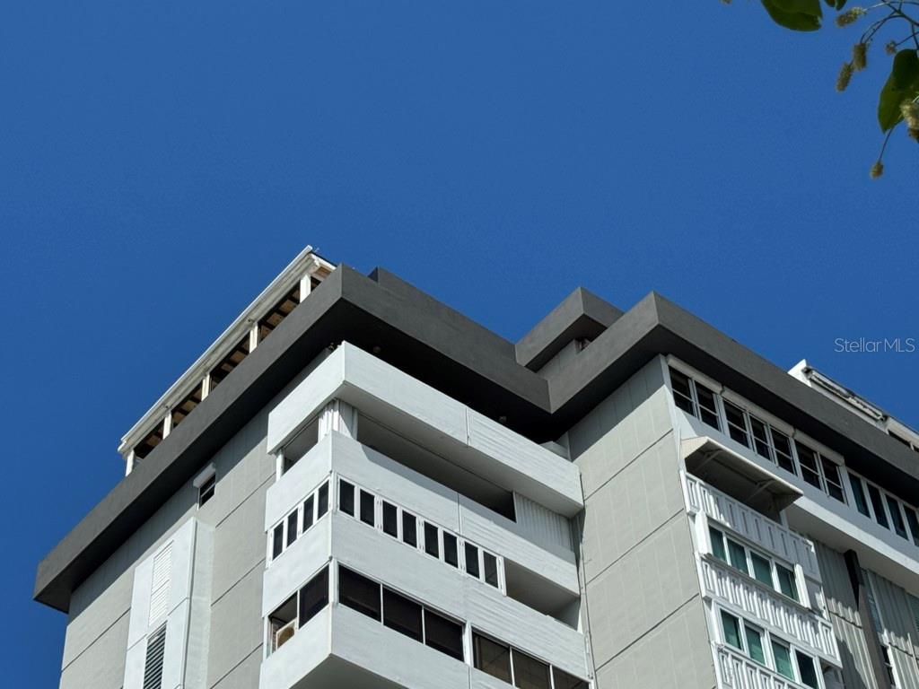 OCEAN TOWER 5757 - Residential