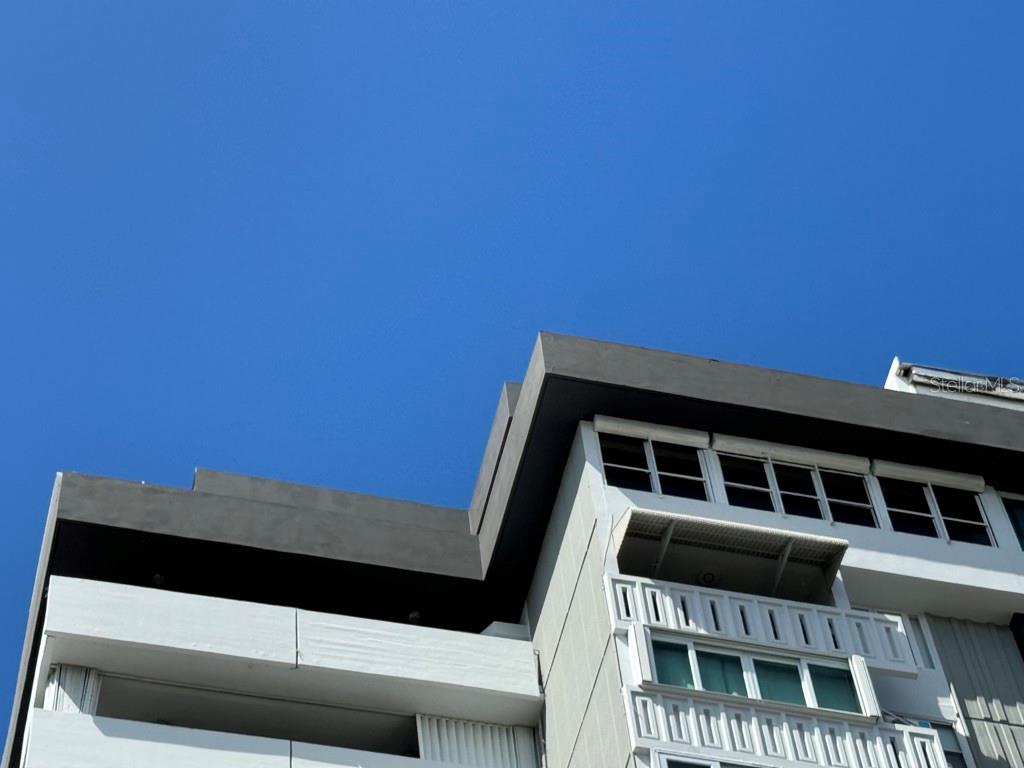 OCEAN TOWER 5757 - Residential