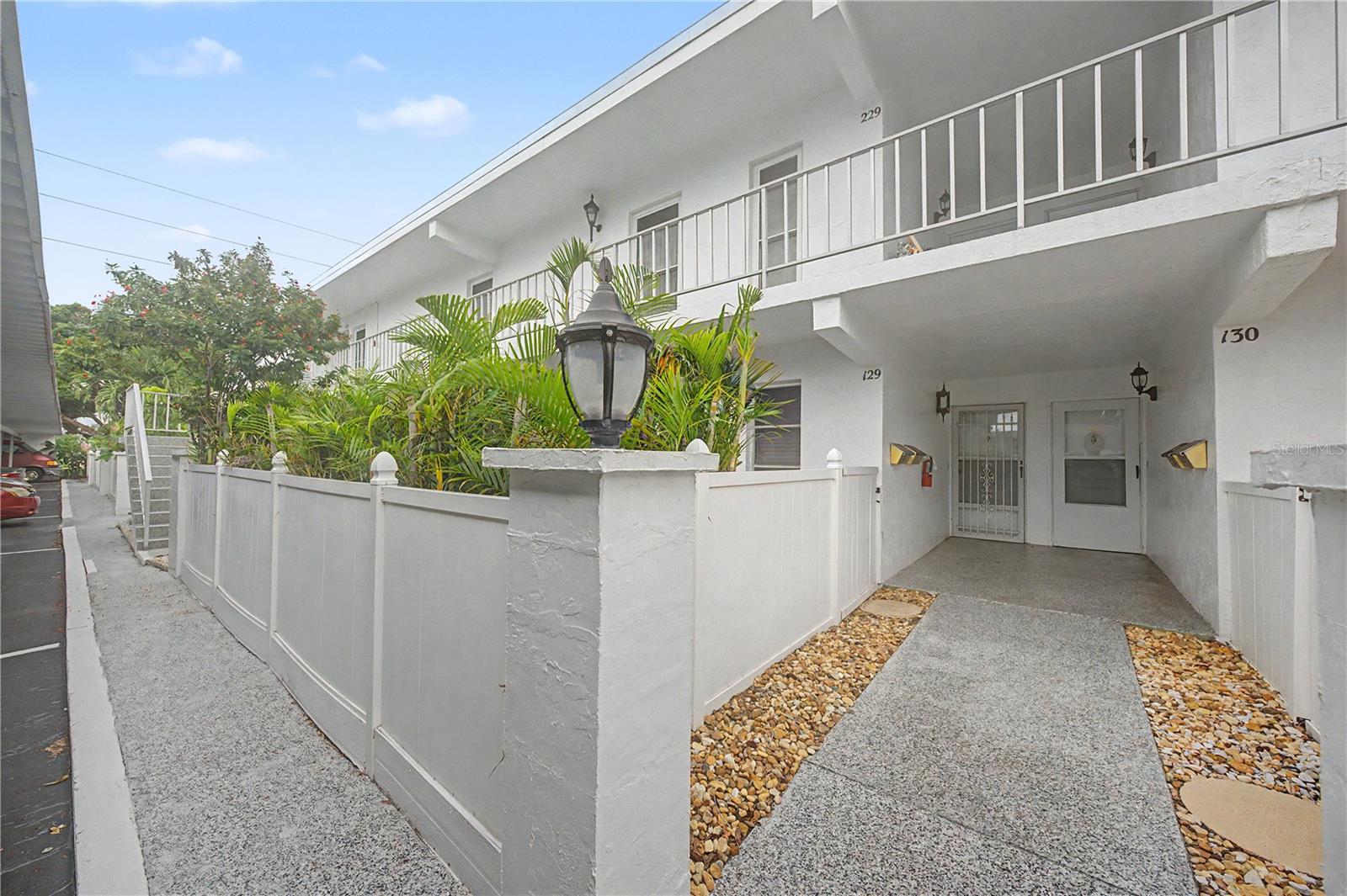 1655 S HIGHLAND AVENUE F129