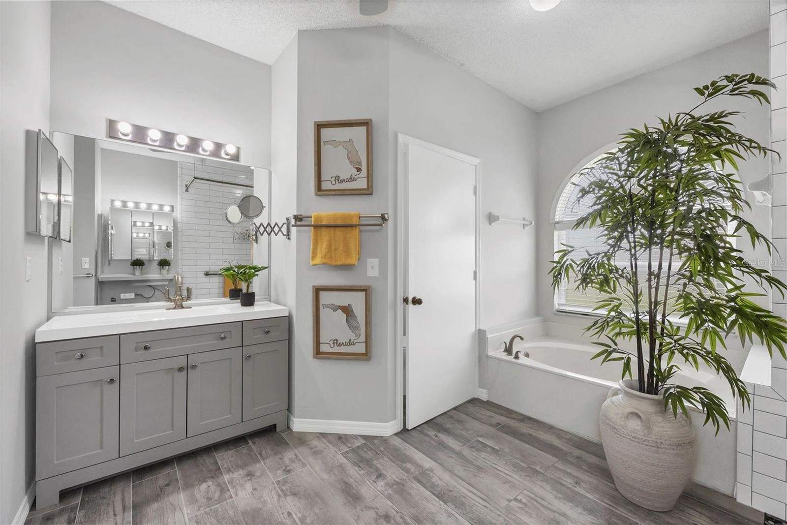 ARBOR LAKES A - Residential