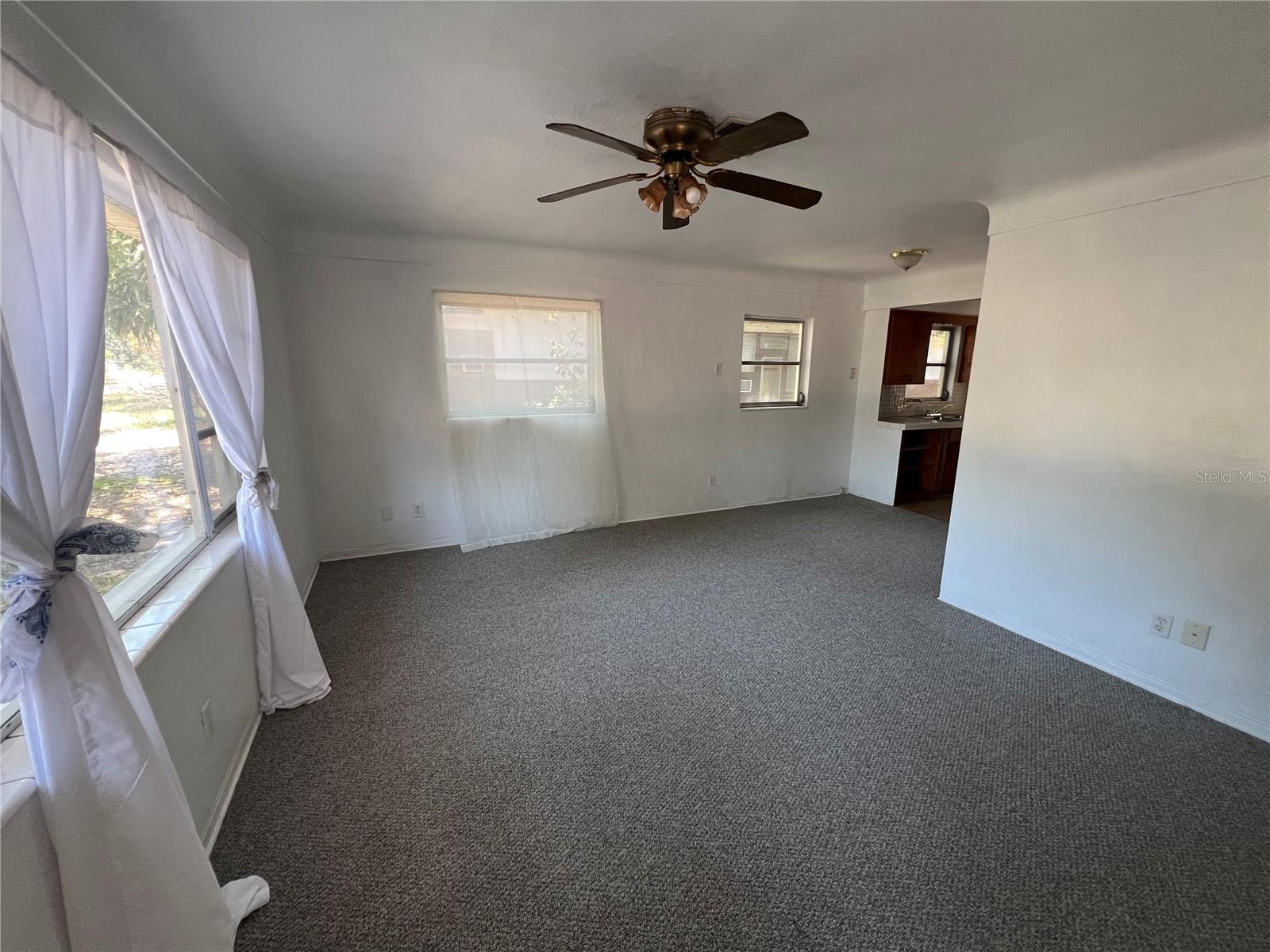 PASADENA GARDENS GULFVIEW SEC - Residential Lease