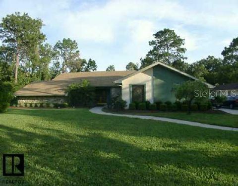 A home in Weeki Wachee