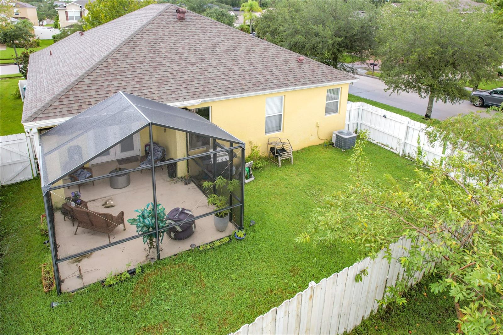 TIVOLI WOODS VILLAGE B 51 74 - Residential