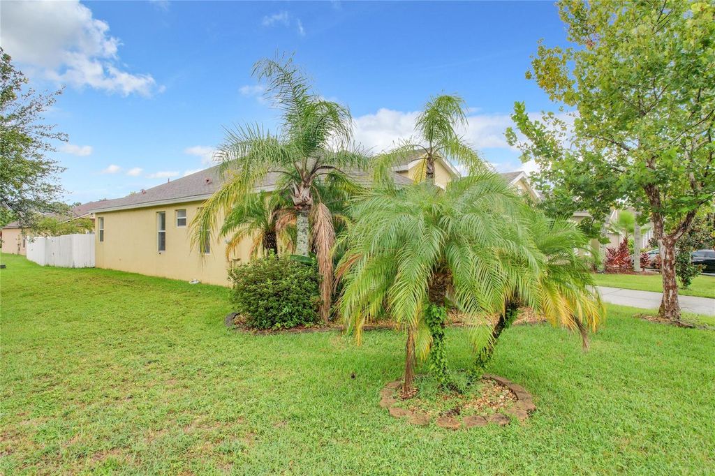 Photo of 4729 Spindletree Lane, Orlando, FL 32829 (MLS # O6383650)
