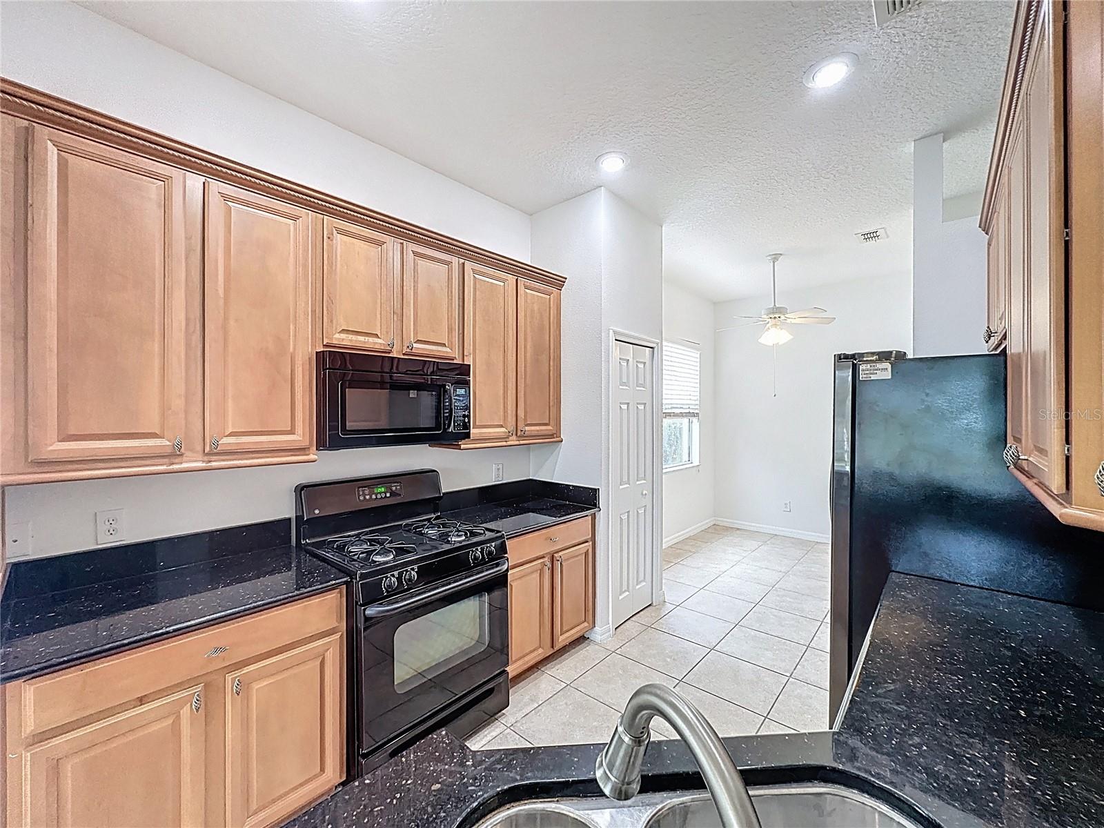 CASCADES OF GROVELAND (TRILOGY) - Residential