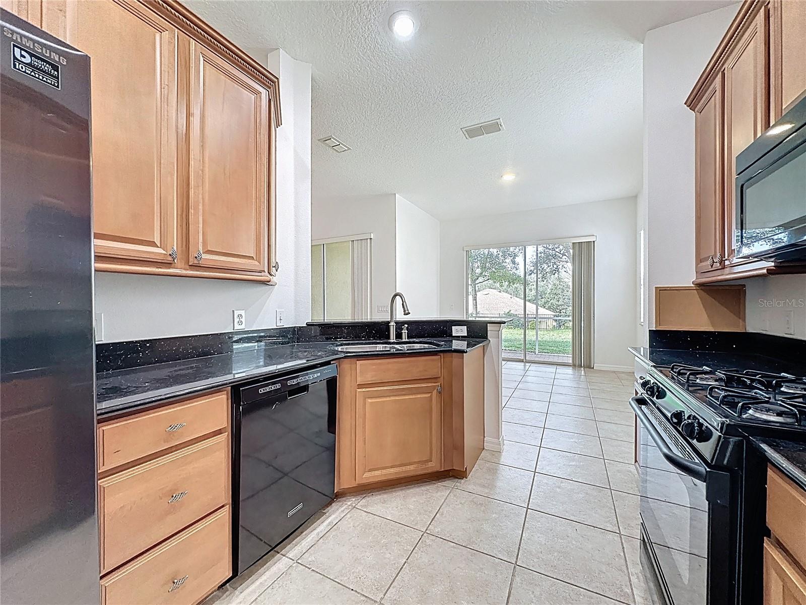 CASCADES OF GROVELAND (TRILOGY) - Residential