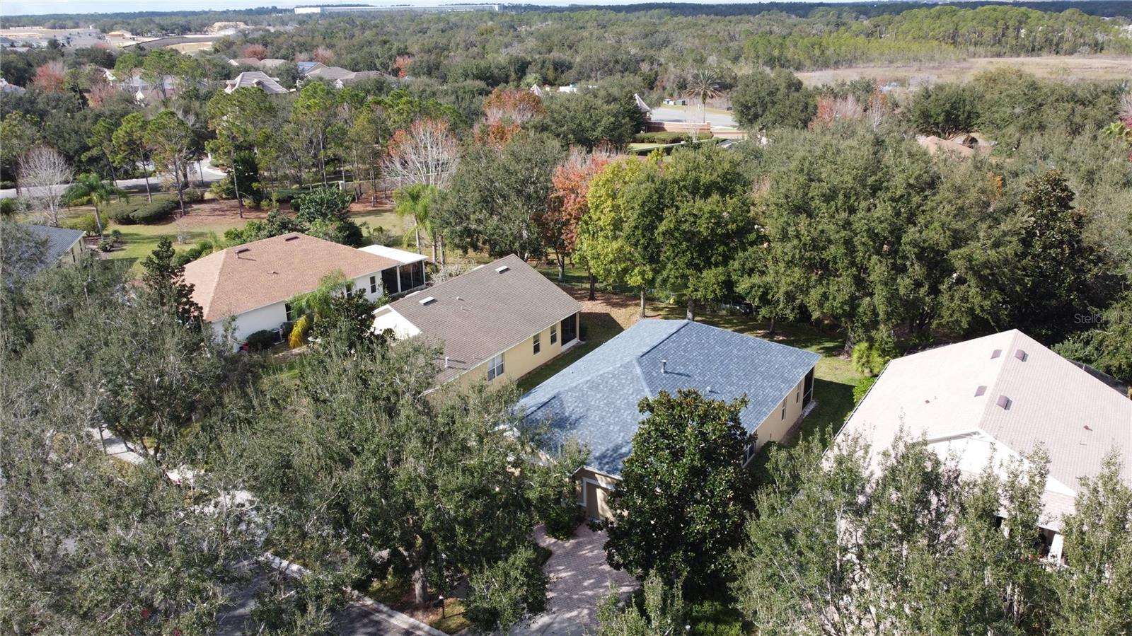 CASCADES OF GROVELAND (TRILOGY) - Residential