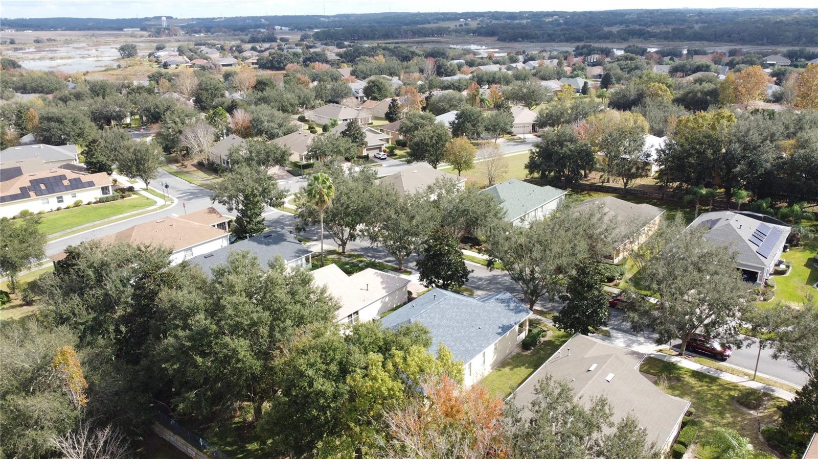 CASCADES OF GROVELAND (TRILOGY) - Residential