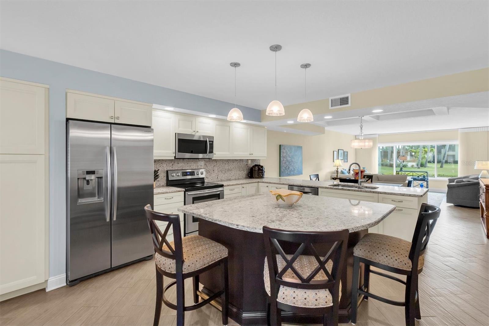 FAIRWAY VILLAS AT BARDMOOR - Residential