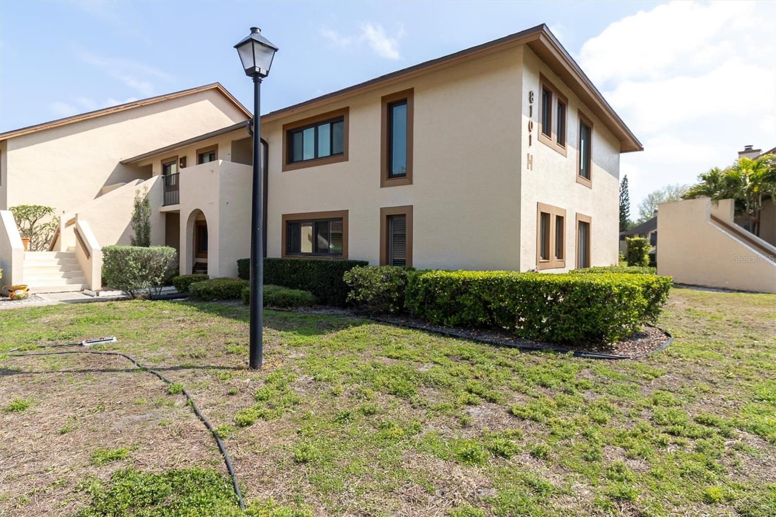 FAIRWAY VILLAS AT BARDMOOR - Residential