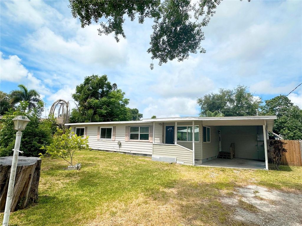 Photo of 4722 Harris Avenue, Sarasota, FL 34233 (MLS # A4692305)