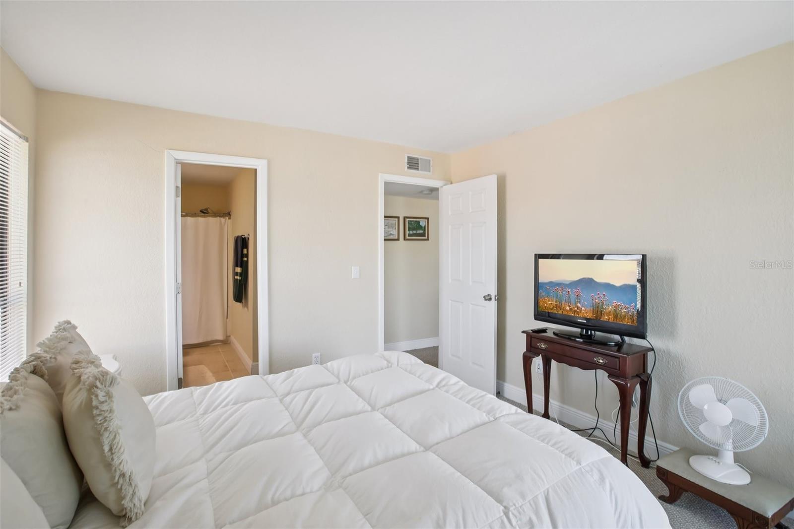 HARBOR CLUB CONDO - Residential