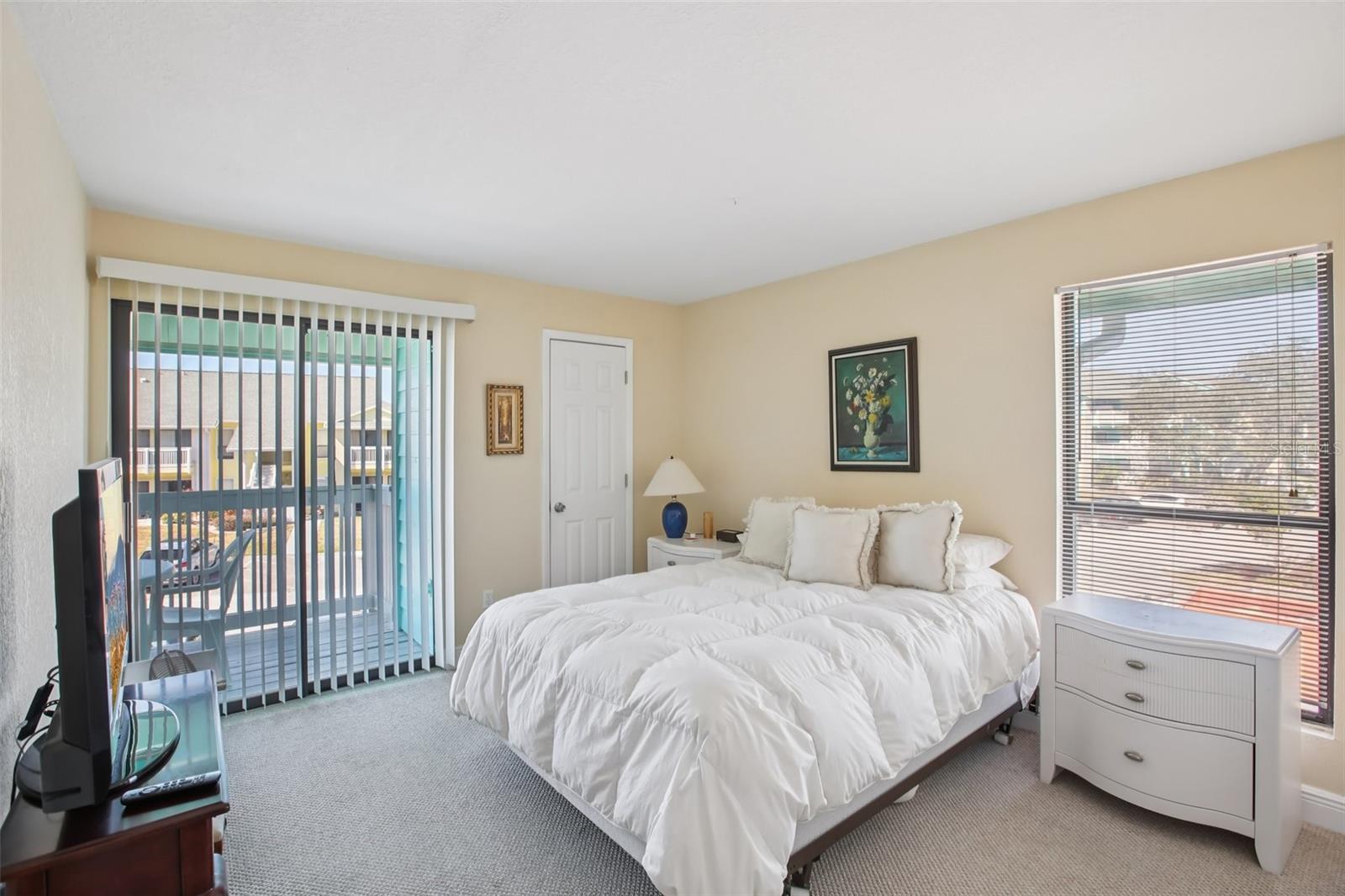 HARBOR CLUB CONDO - Residential