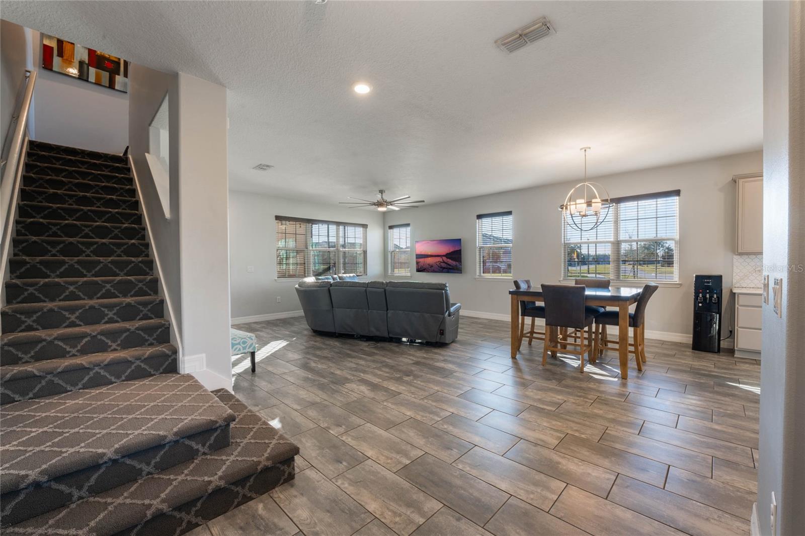 13715 BRESSLER ALLEY